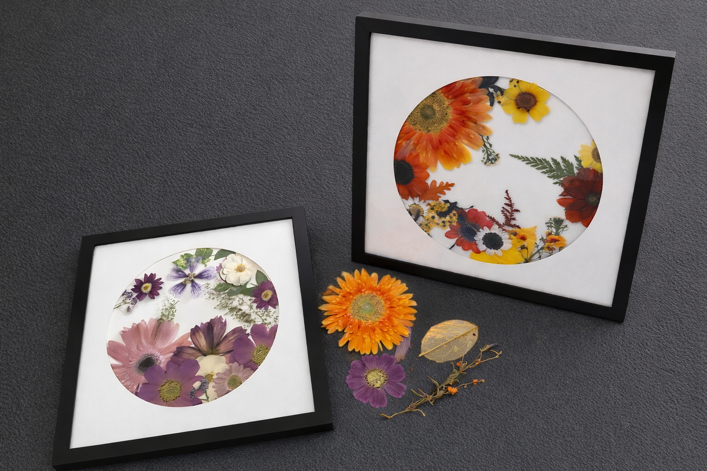 ON THE ROAD : Dried Flower Picture : June 25