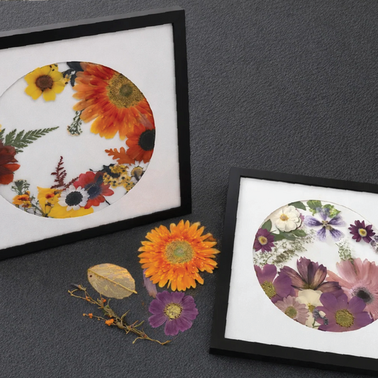 ON THE ROAD :  Dried Flower Picture  :  April 22