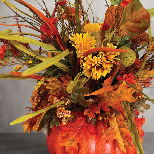 ON THE ROAD : Pumpkin Centerpiece : September 24