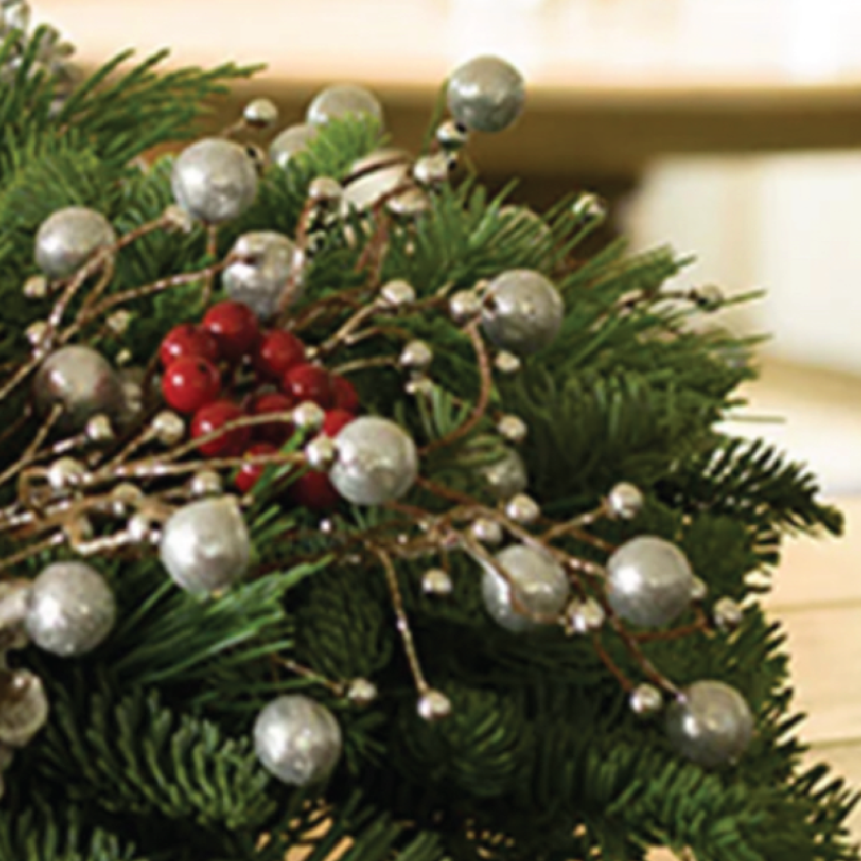 ON THE ROAD : Christmas Centerpiece  :  December 4